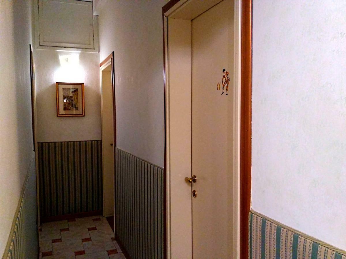Hotel San Salvador Basic & Local 2 Stars Hotel Venedig Exteriör bild