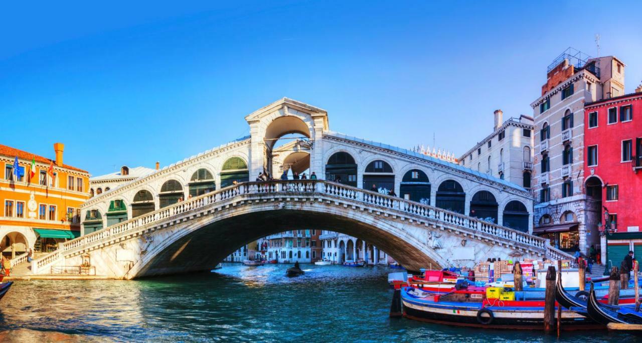 Hotel San Salvador Basic & Local 2 Stars Hotel Venedig Exteriör bild